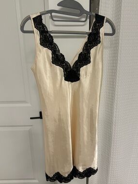 Victoria’s Secret Vintage Slip